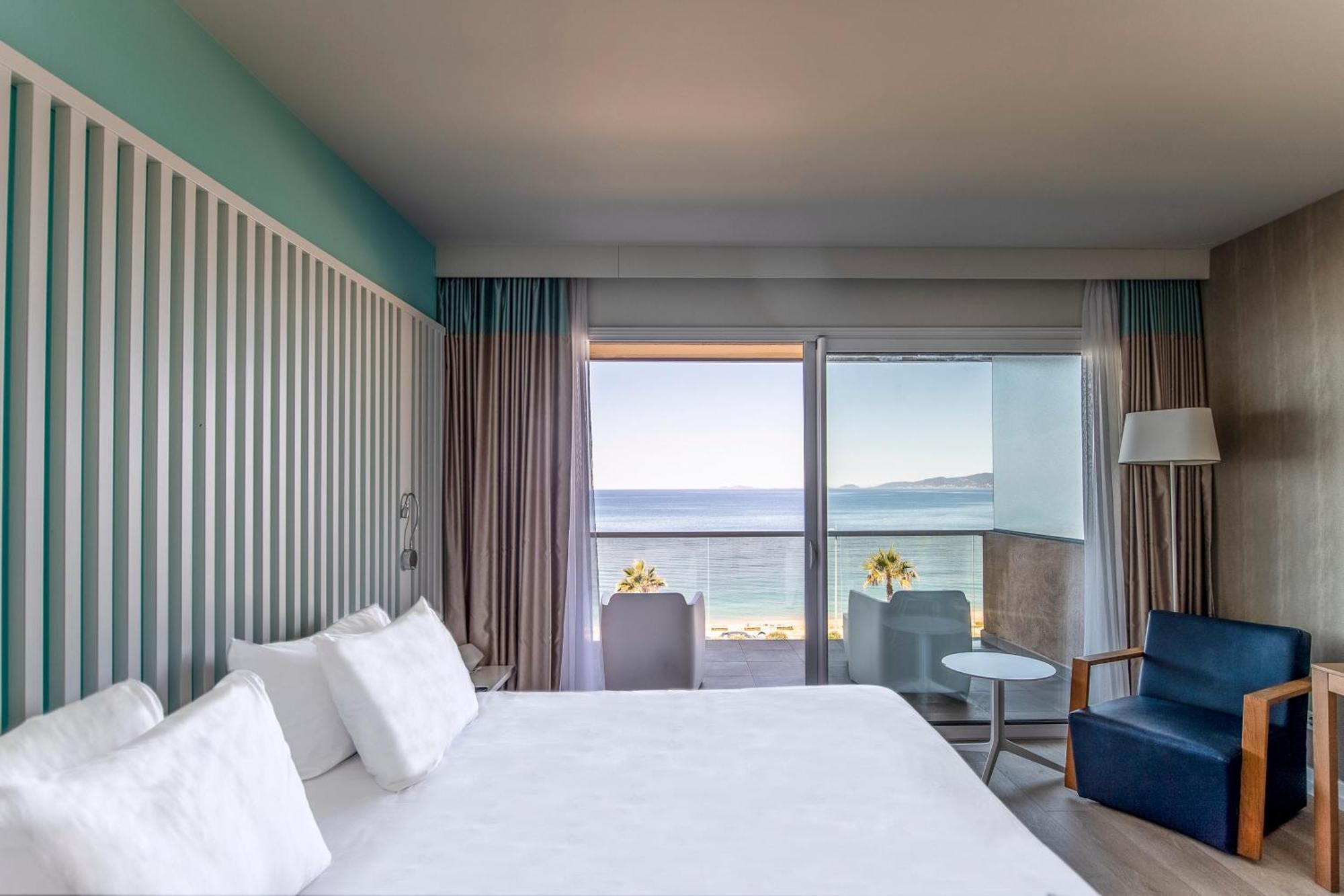 פורטיסיו Radisson Blu Resort & Spa, Ajaccio Bay מראה חיצוני תמונה
